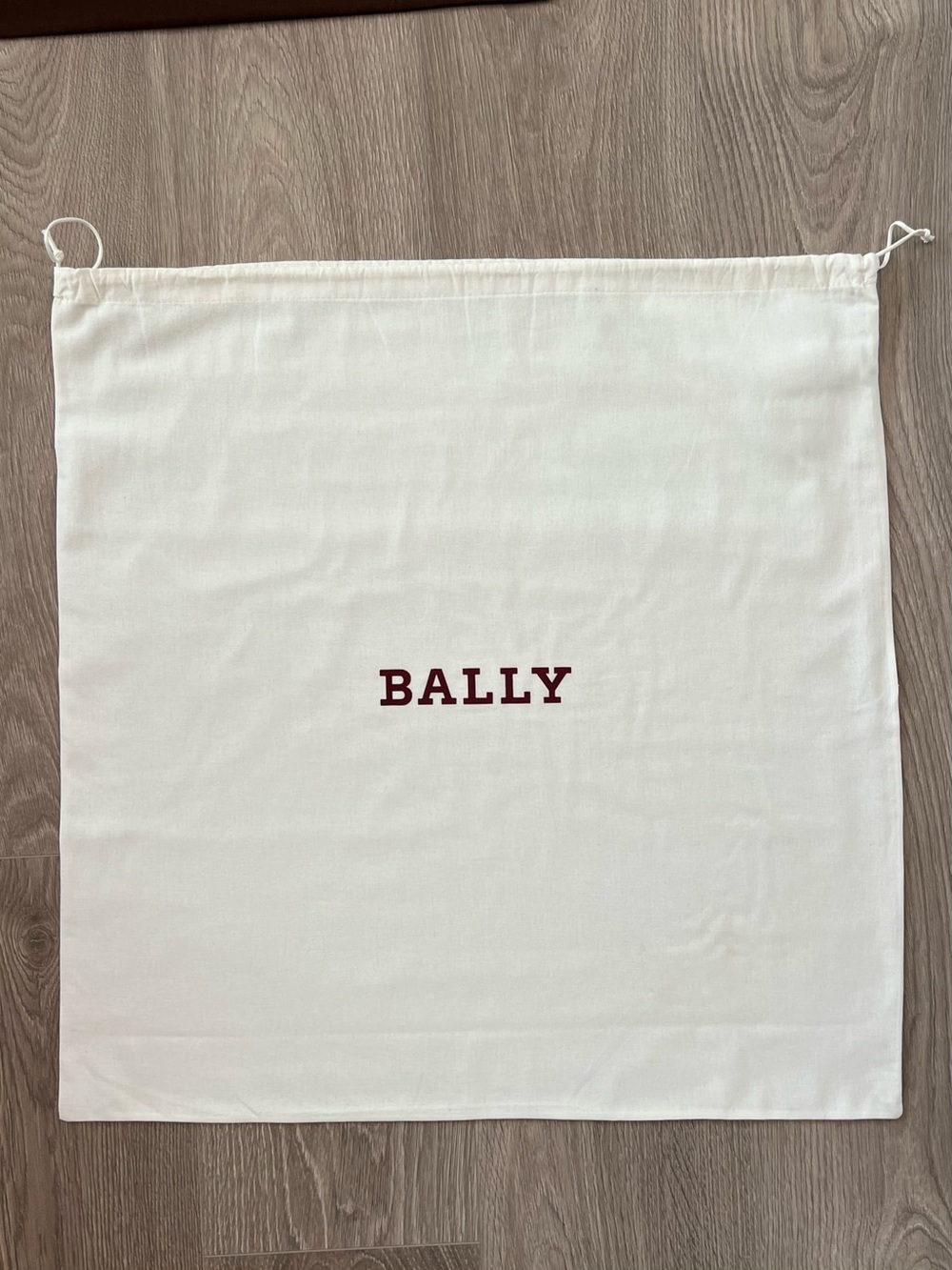 Bally dust bag (C299)